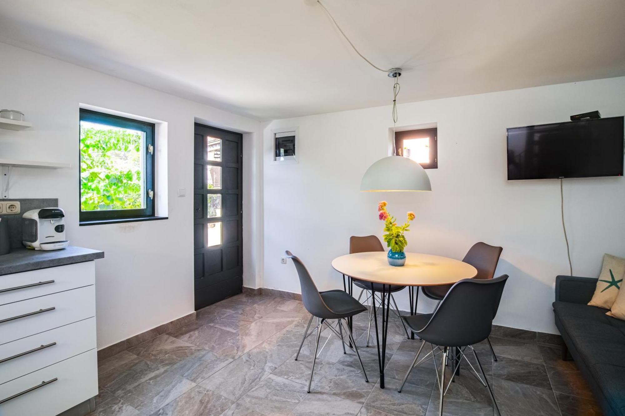 Apartments Lina Vrh  외부 사진
