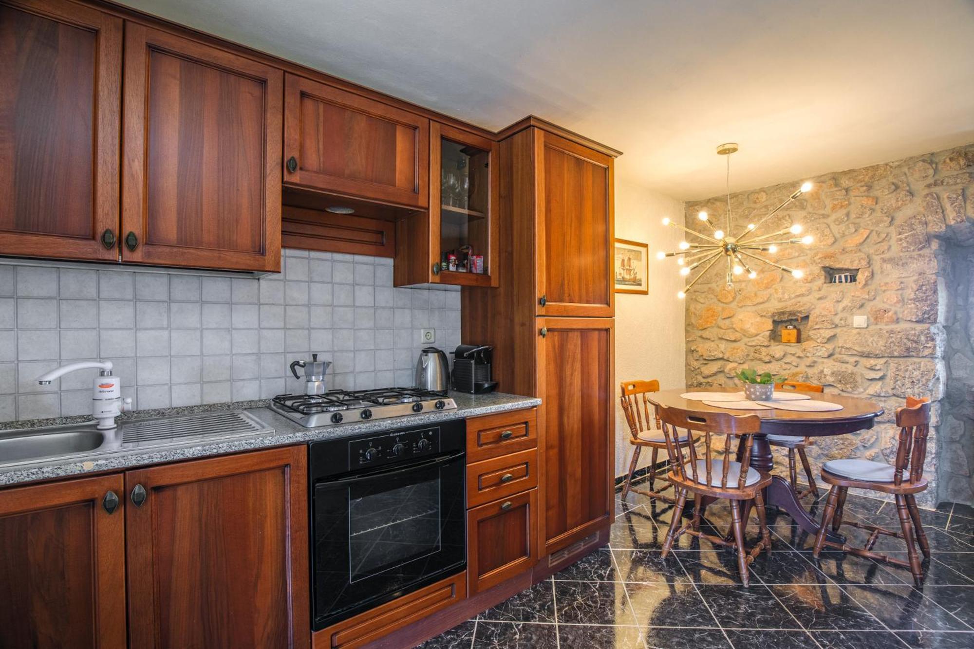 Apartments Lina Vrh  외부 사진