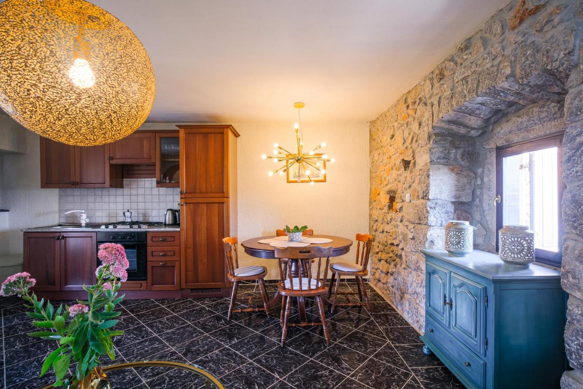 Apartments Lina Vrh  외부 사진